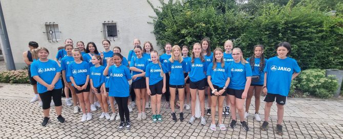Schülerinnen und Schüler beim Flashmob
